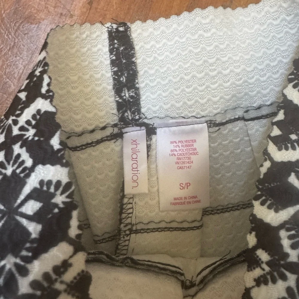 Xhilaration Black and White Midi Skater Skirt - Picture 2 of 3